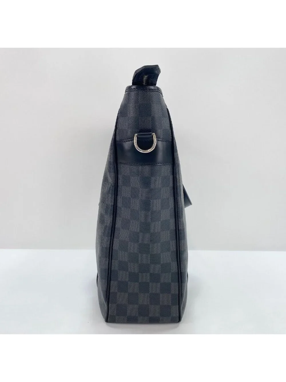 Louis Vuitton Tote Tadao